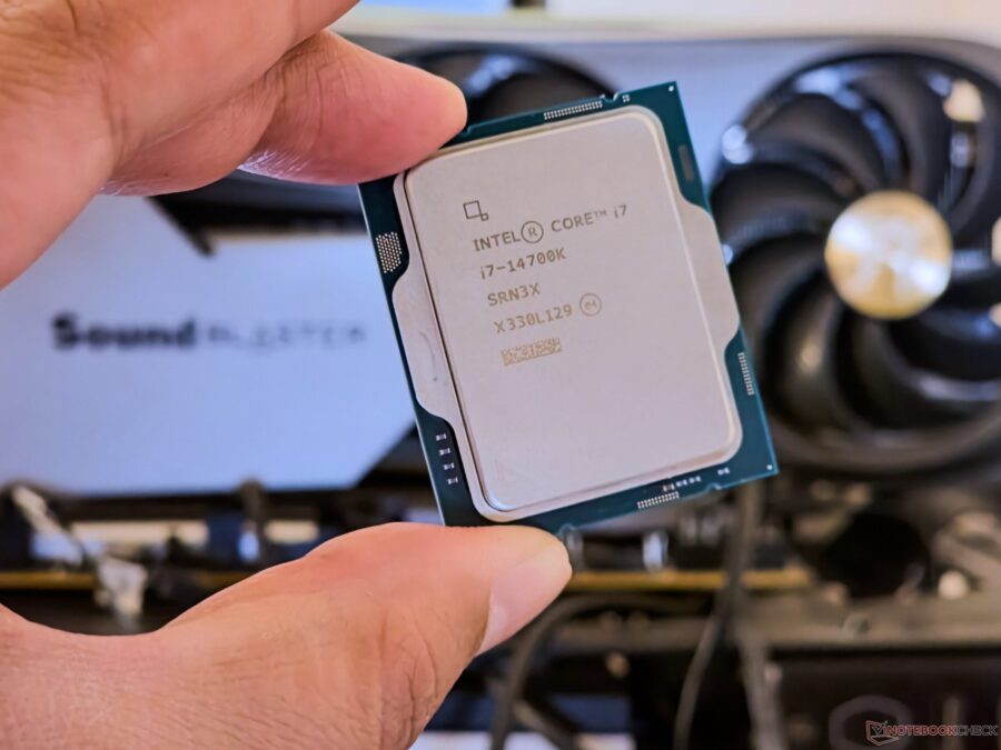 Intel Core i7-14700HX